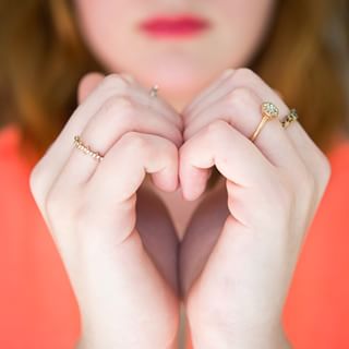 6 Yoga Mudras For Healthy Hair Growth – Vedix